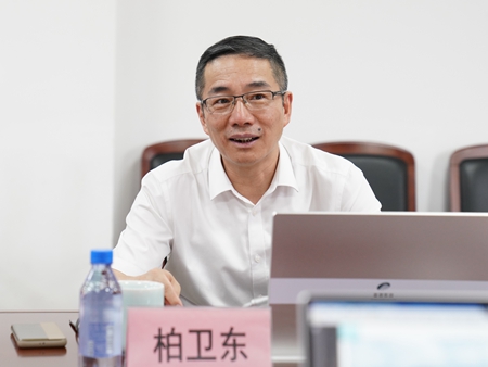 【20240926】代表委員視察重大項(xiàng)目座談會(huì)、董事長(zhǎng)柏衛(wèi)東（李阿梅攝）.jpg